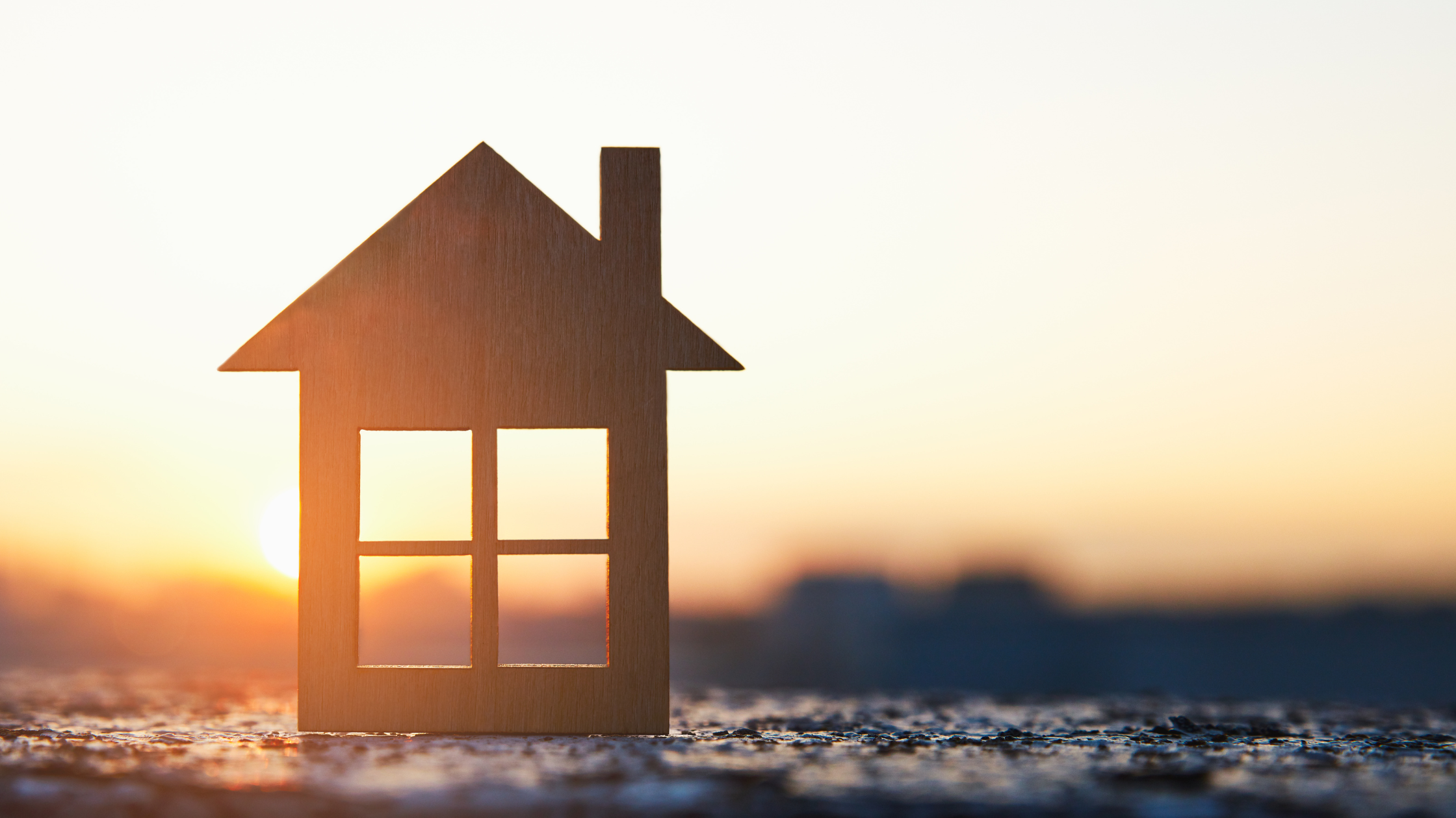 5 Things to Avoid When Buying a Home : Curbside Real Estate 5 Things to Avoid When Buying a Home